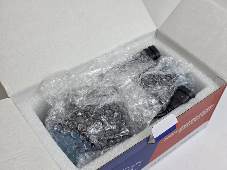BQ8014A Универсальные ПТФ с 4 креплениями с укроченным радиатором 12-24V Режим: Ближний 40W