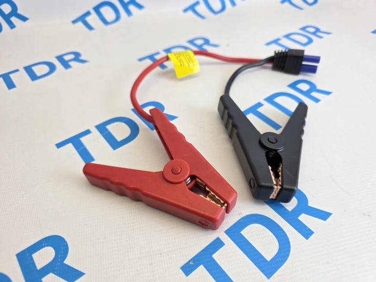 BLY-DFK Пуско-зарядное устройство 25000 mAh, пусковой ток: 1200A, пиковый ток: 2400A, размеры: 212*101*34 мм