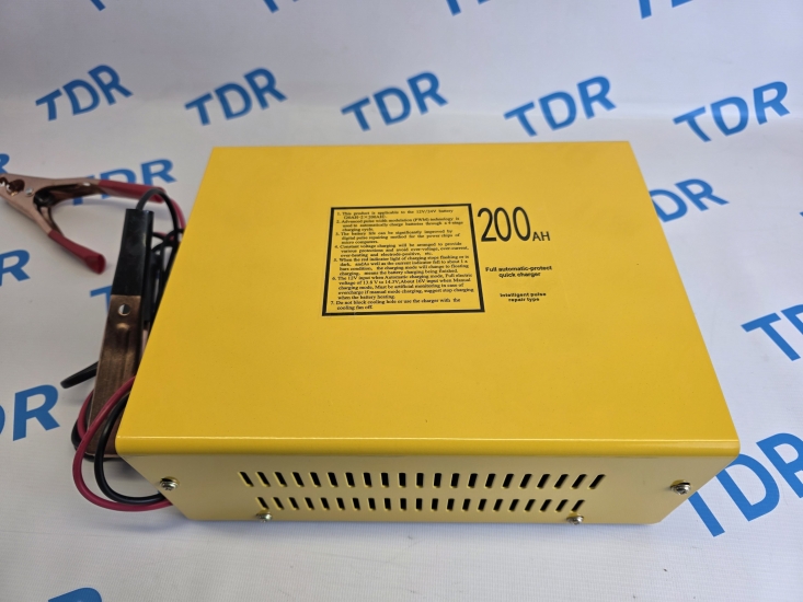 XW-30 Зарядное устройство для АКБ 12/24V 