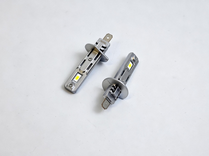 BS001-H1 Светодиодные лампы Без вентилятора H1 DC 12-18V 6000K 