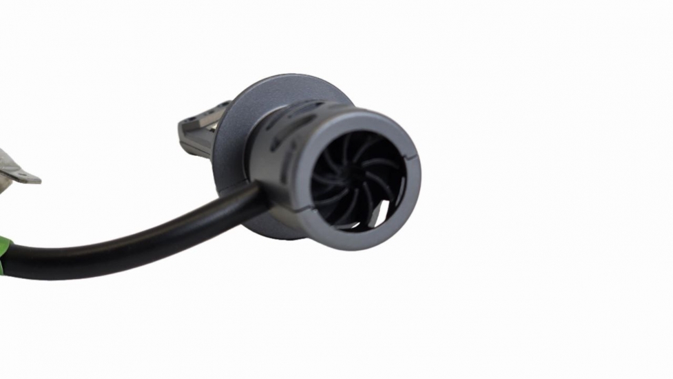 Комплект светодиодных ламп SVS H1 серии Compact Light (3570CSP/3000Lm/6000K/12V/30W,кулер)