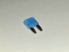 904919 Предохранитель MICRO2 15А (9,1x3,8мм,h15,3) APF-105